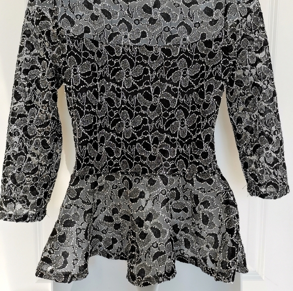 Black Lace Silver Peplum Top Size Small - Picture 5 of 7